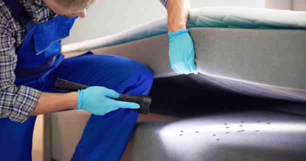 Best Commercial Pest Control Services  in North Prairie, WI
